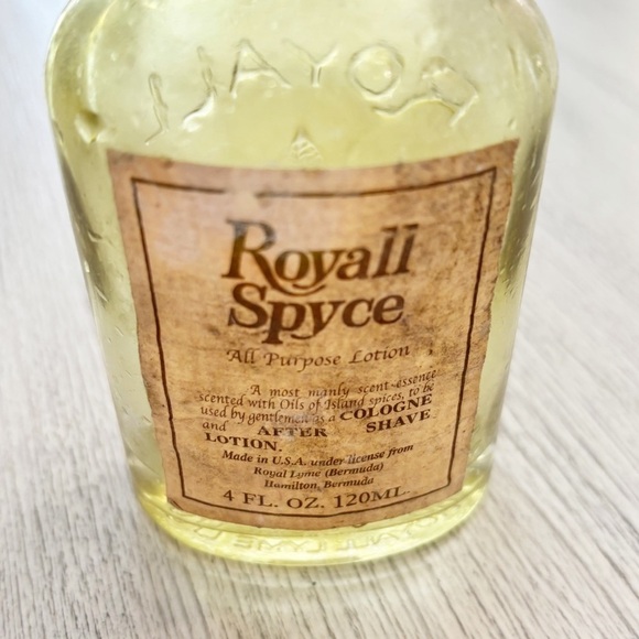 Vintage ROYALL SPYCE by Royall Fragrances Bottle Small Amount Of Product USA - Picture 2 of 9
